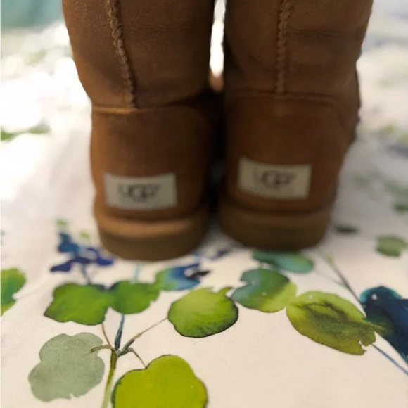 UGG Classic Tall Tan Boots - Picture 5 of 9